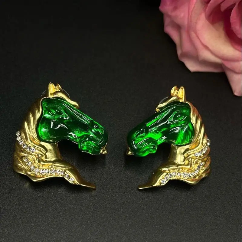 One Pair of Vintage Crystal Alloy Earrings with Horsehead Design for Women